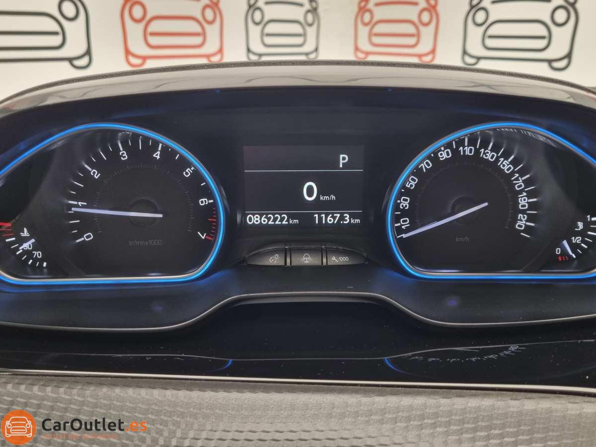 20 - Peugeot 2008 2018 - AUTO