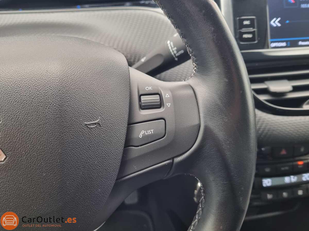 21 - Peugeot 2008 2018 - AUTO