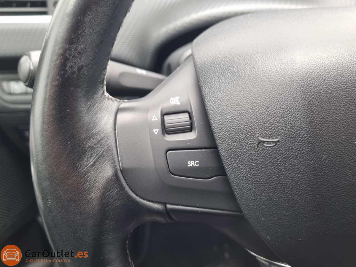 22 - Peugeot 2008 2018 - AUTO