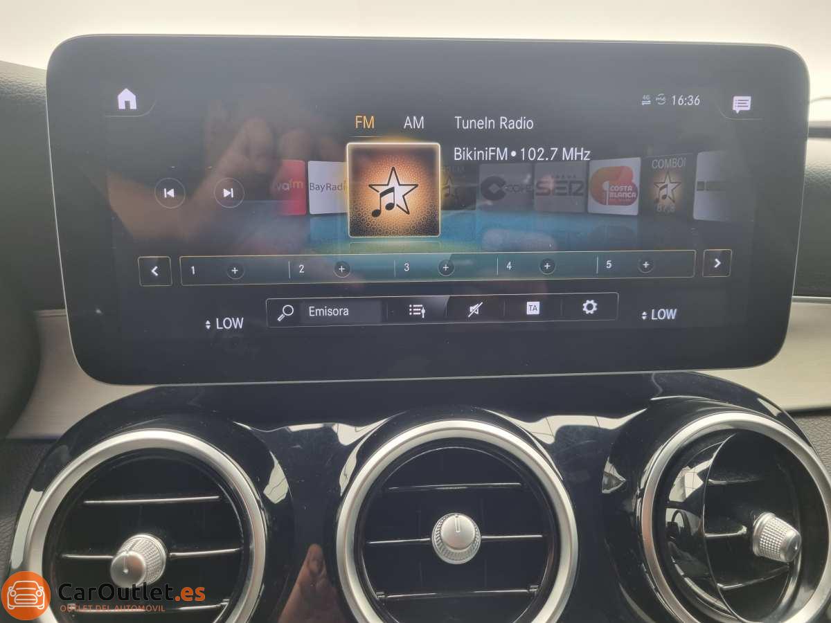 29 - Mercedes GLC 2021 - AUTO