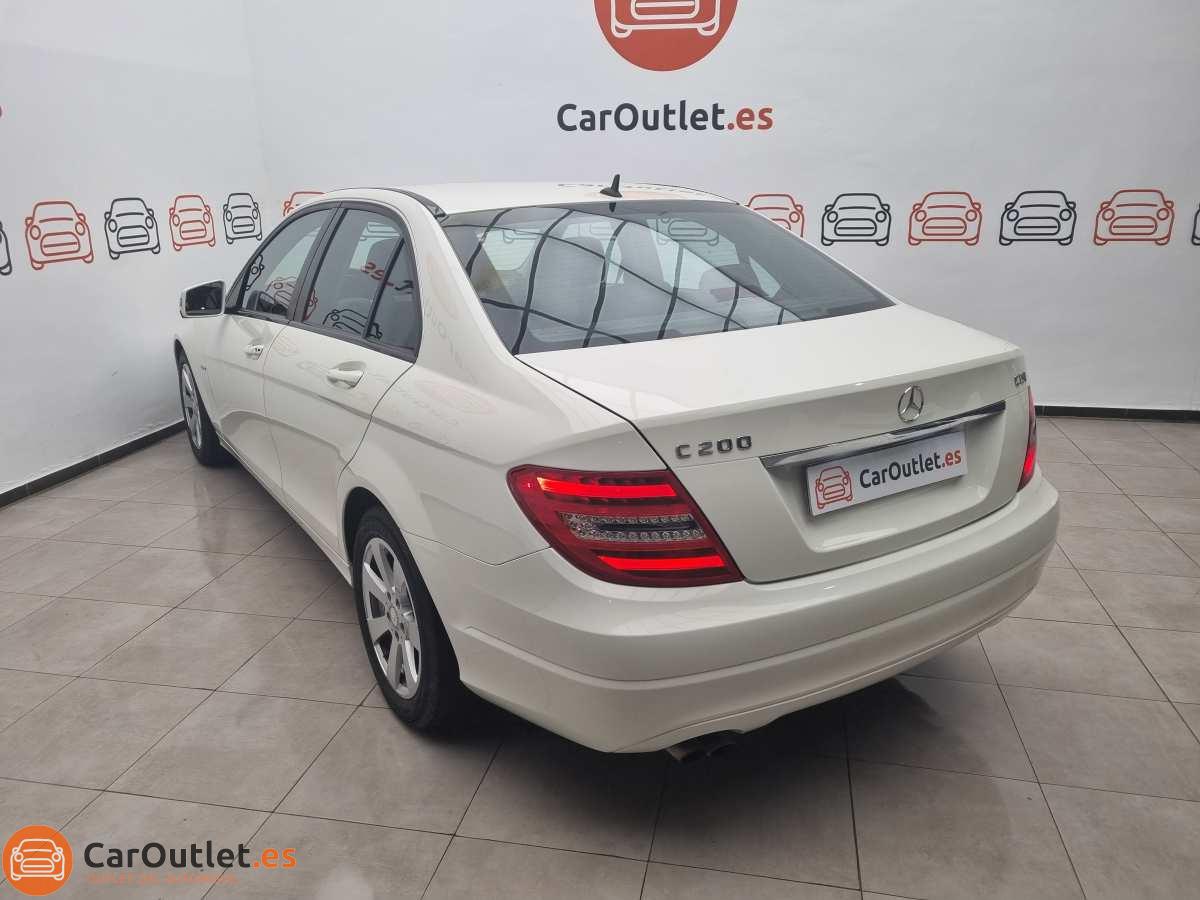 9 - Mercedes C Class 2011 - AUTO