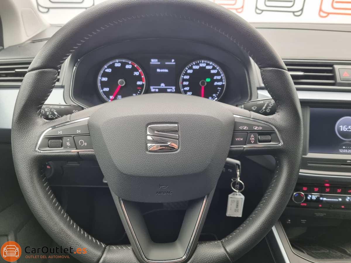 21 - Seat Arona 2020 - AUTO