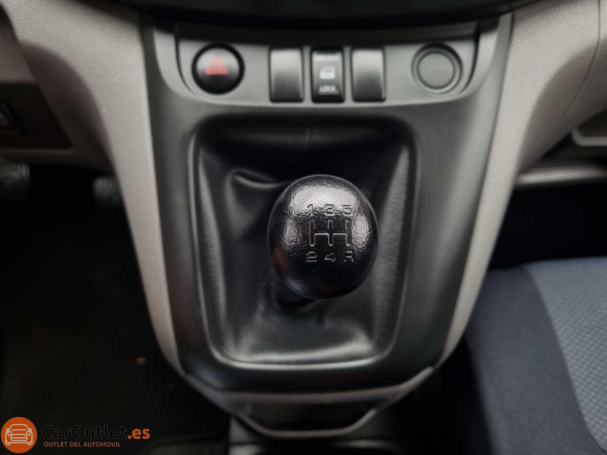25 - Nissan NV200 2018