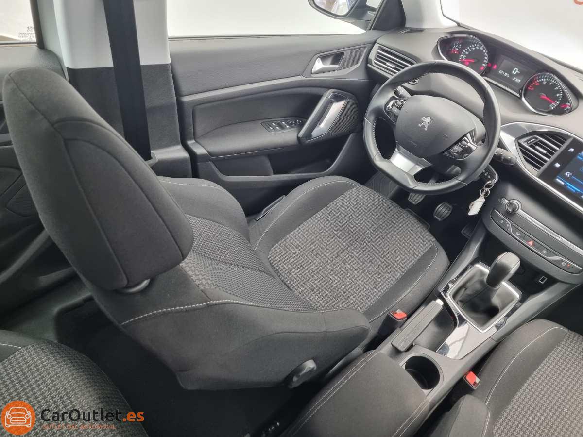 17 - Peugeot 308 2017