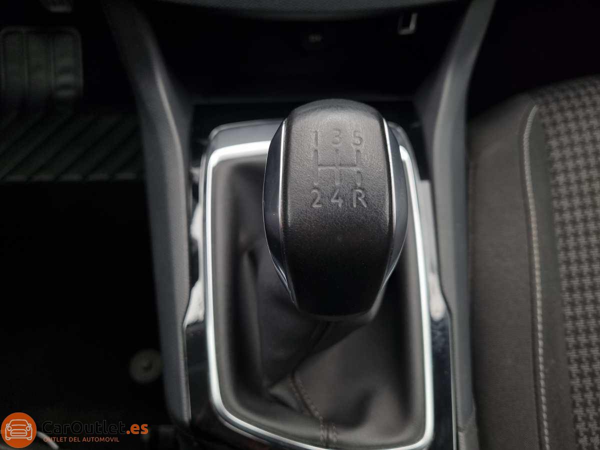 28 - Peugeot 308 2017