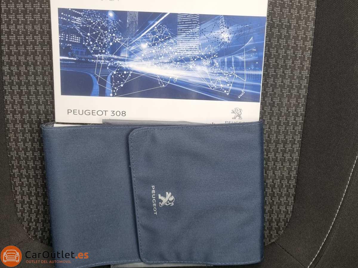 29 - Peugeot 308 2017