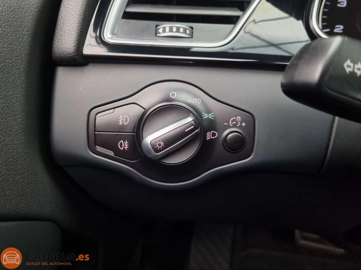 32 - Audi A5 2015 - AUTO - CABRIO