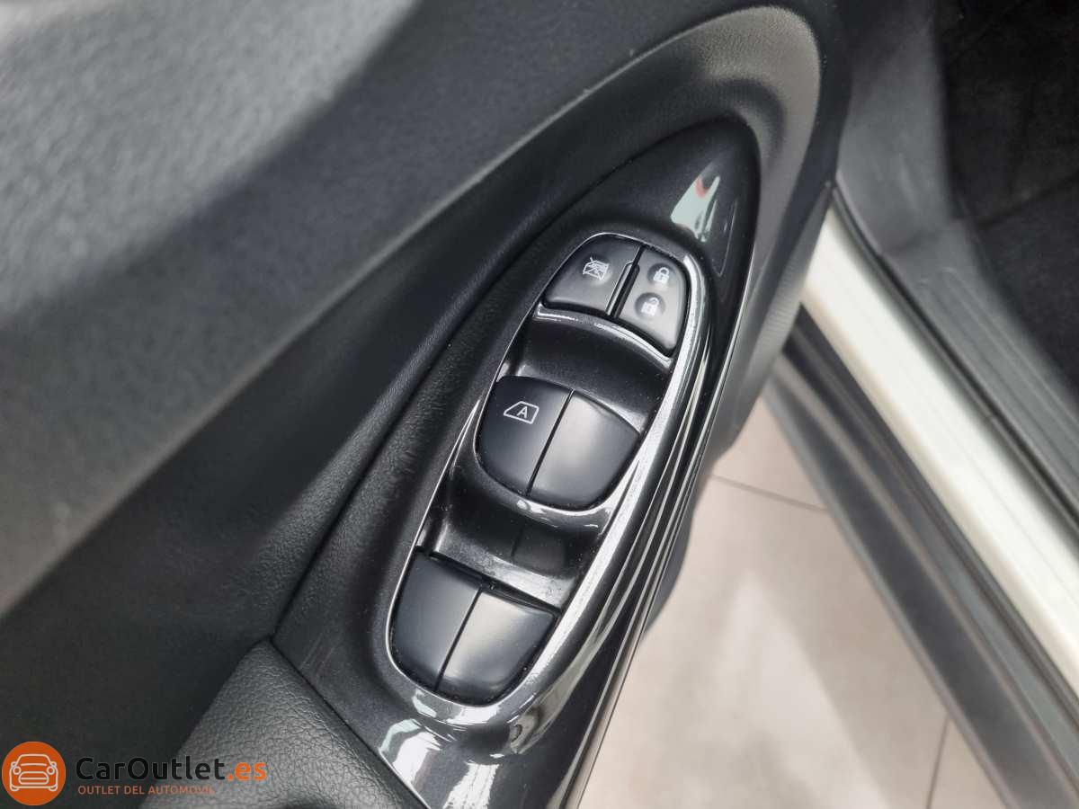 13 - Nissan JUKE 2019 - AUTO