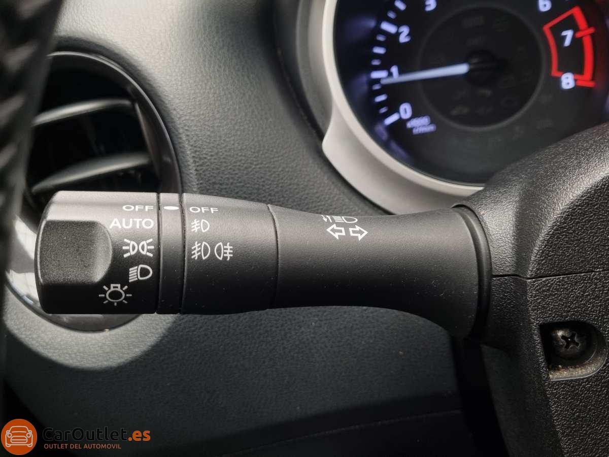 24 - Nissan JUKE 2019 - AUTO