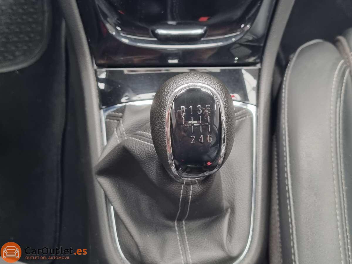 33 - Opel Mokka 2017