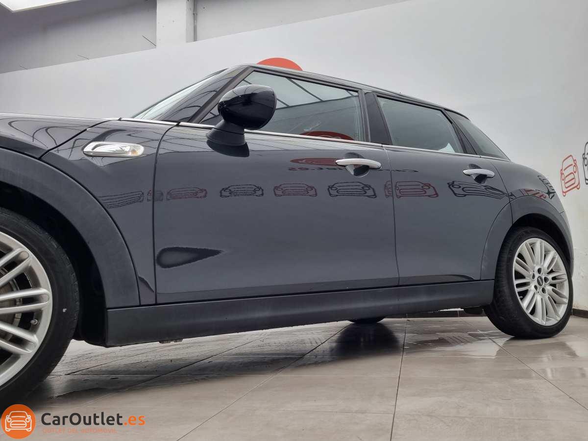 4 - MINI Cooper 2018