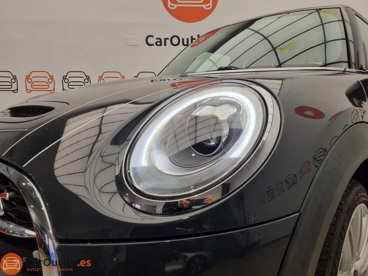 6 - MINI Cooper 2018