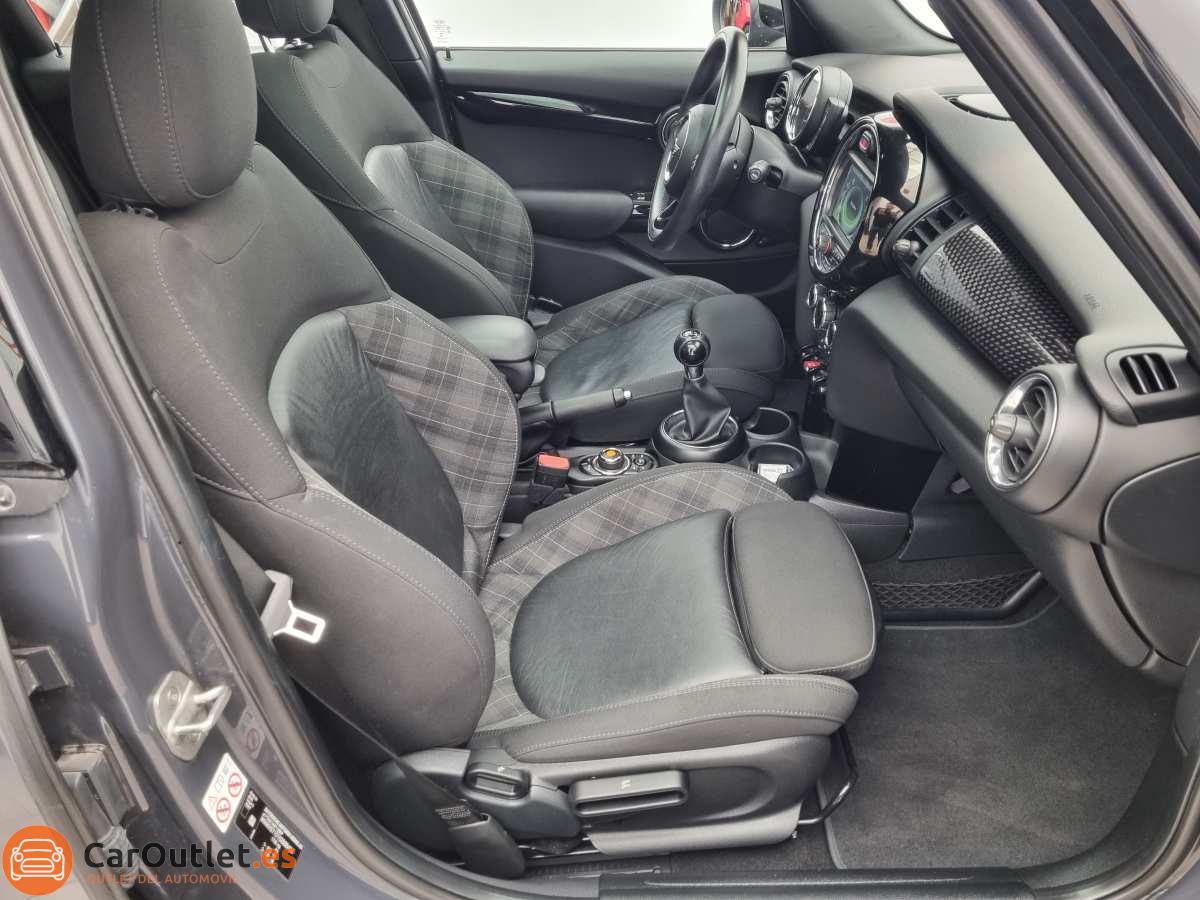 17 - MINI Cooper 2018