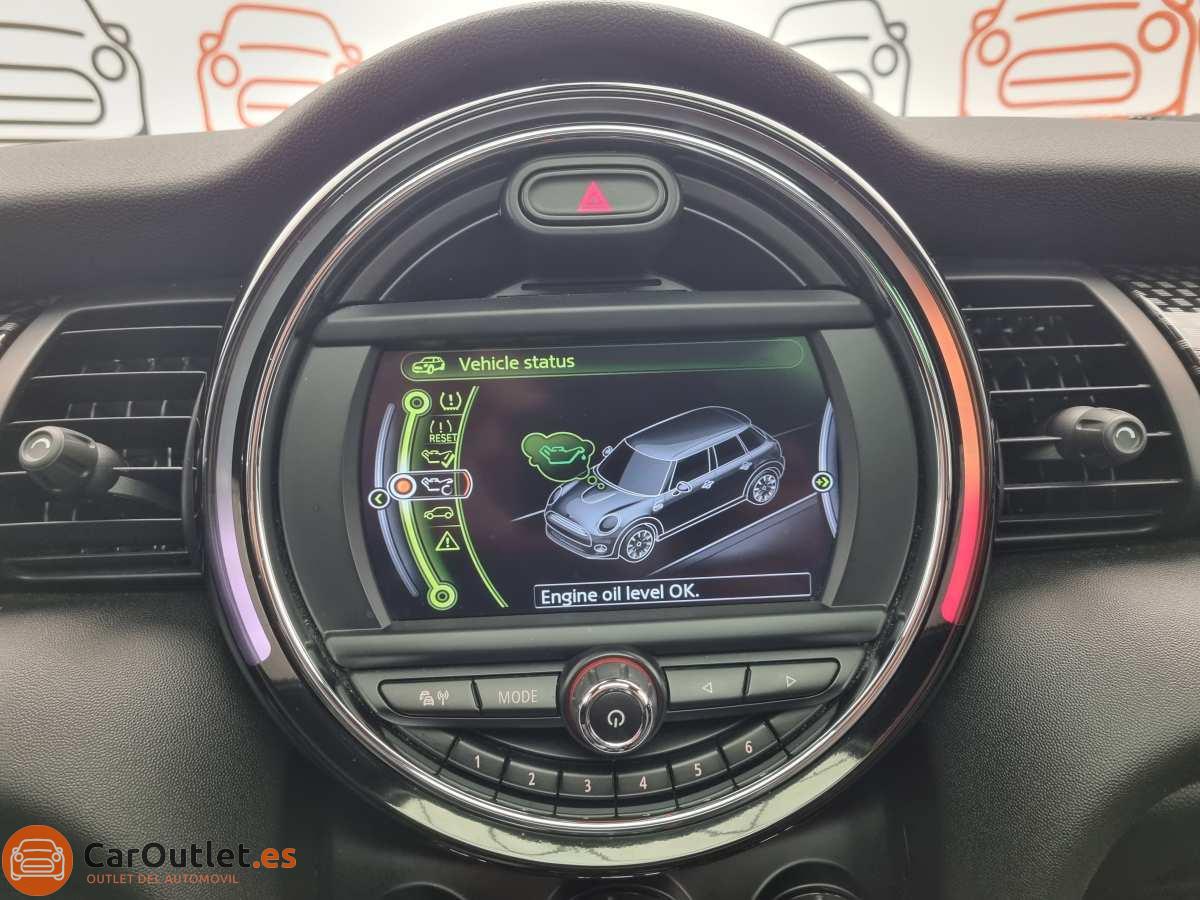 29 - MINI Cooper 2018