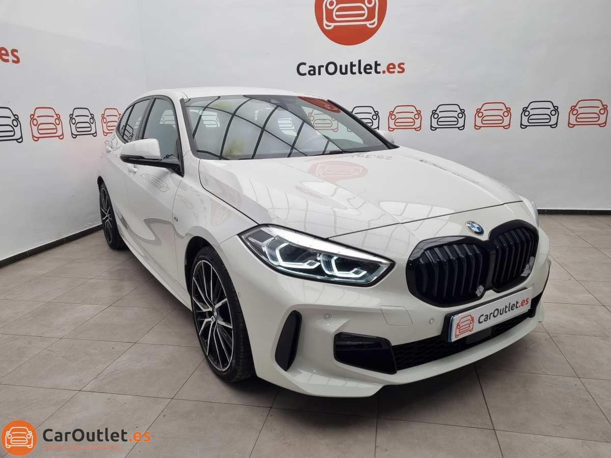 2 - BMW 118 2023 - AUTO