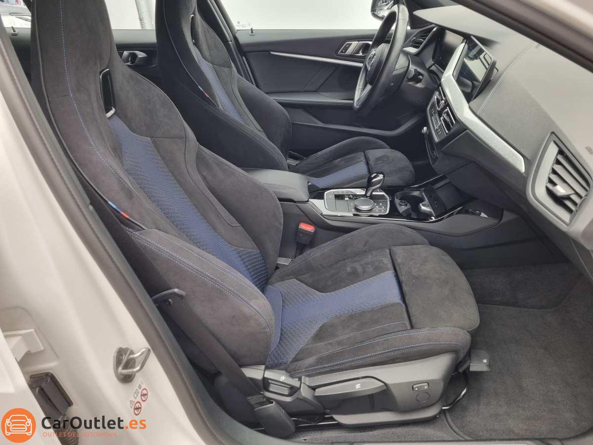 16 - BMW 118 2023 - AUTO