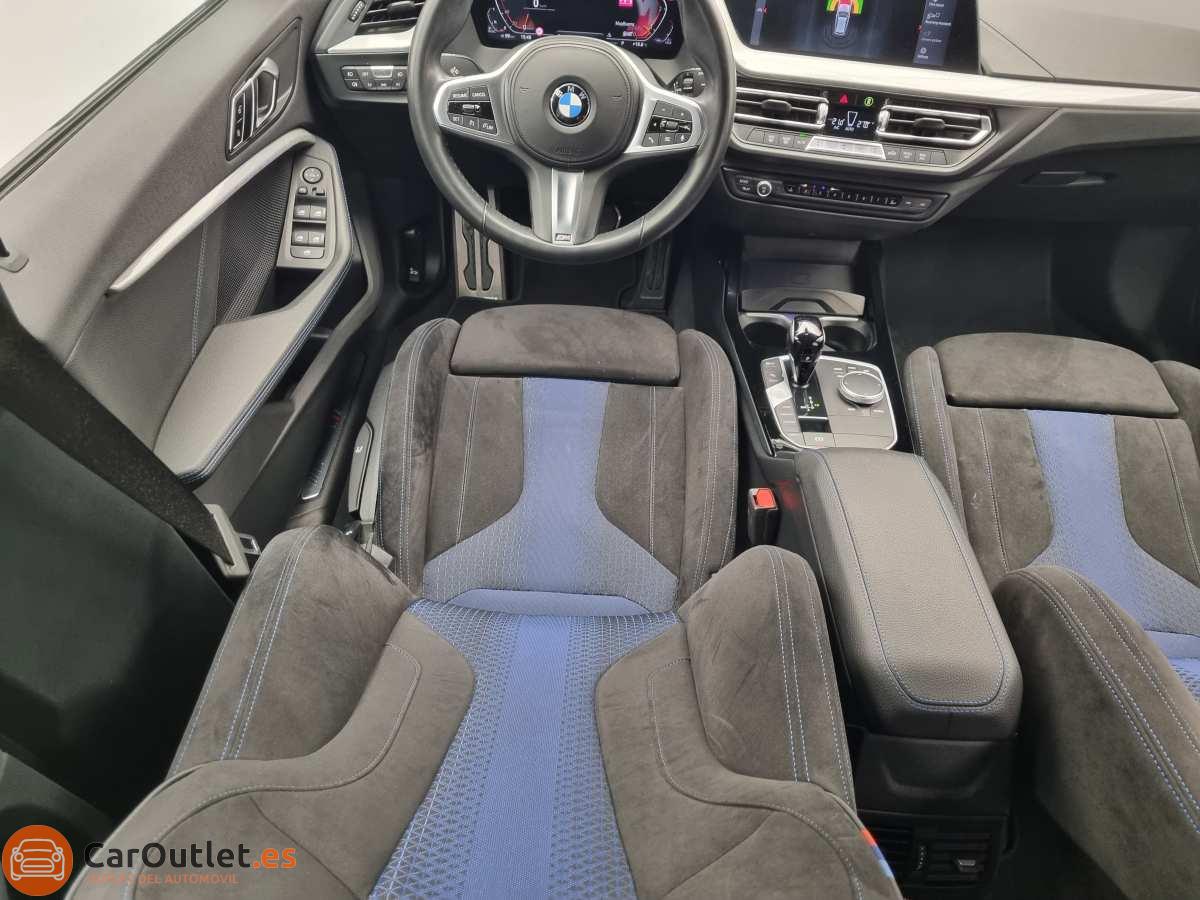 19 - BMW 118 2023 - AUTO
