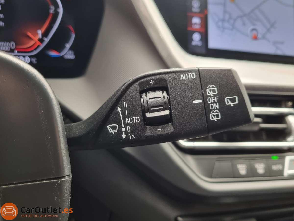 24 - BMW 118 2023 - AUTO