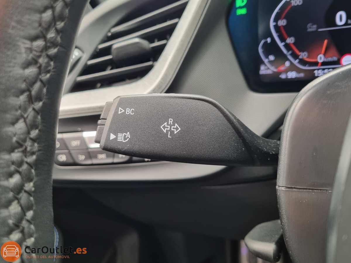 25 - BMW 118 2023 - AUTO