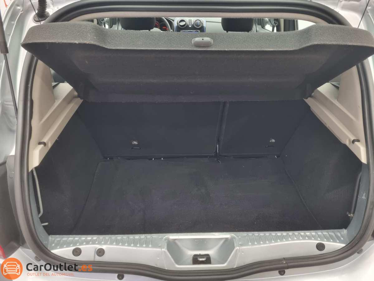 11 - Dacia Sandero 2020