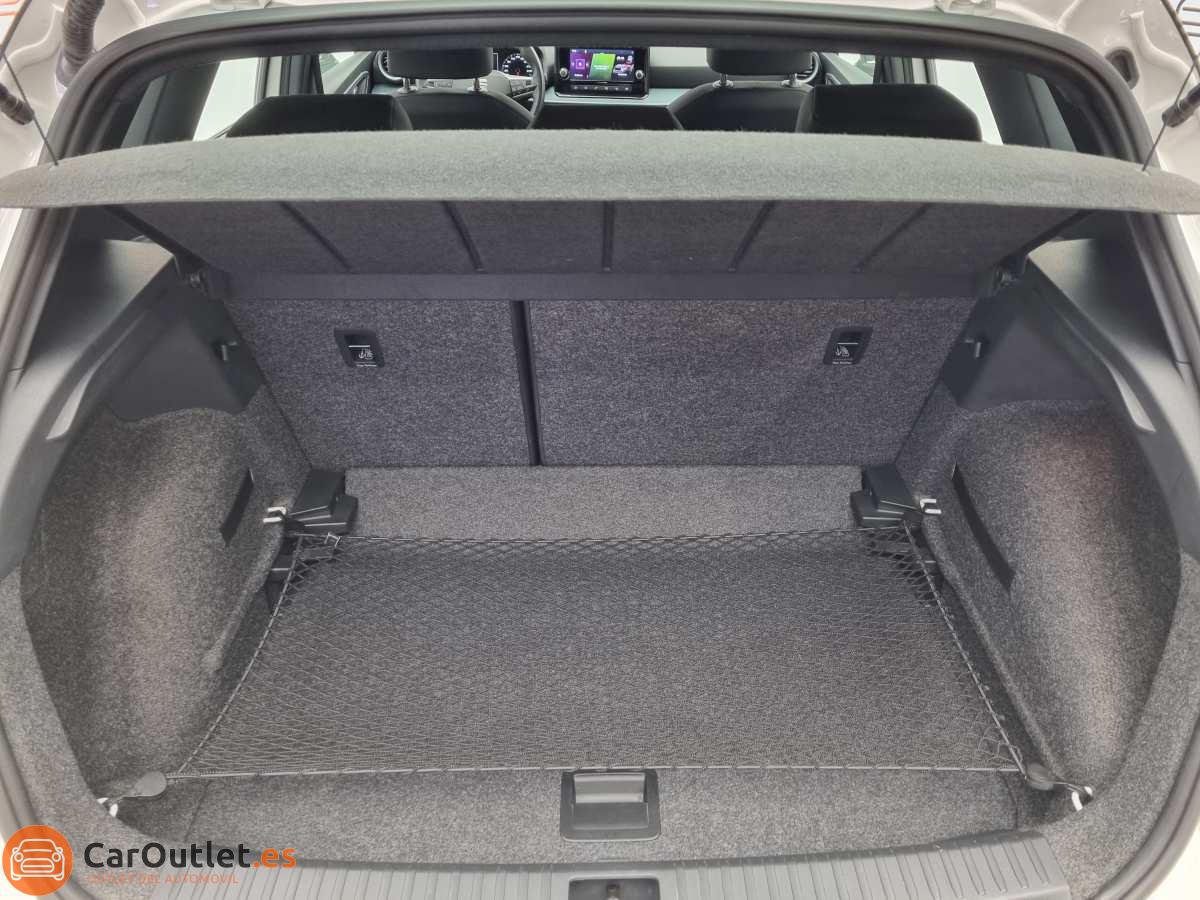 11 - Seat Arona 2023