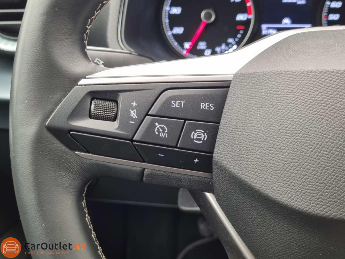 23 - Seat Arona 2023