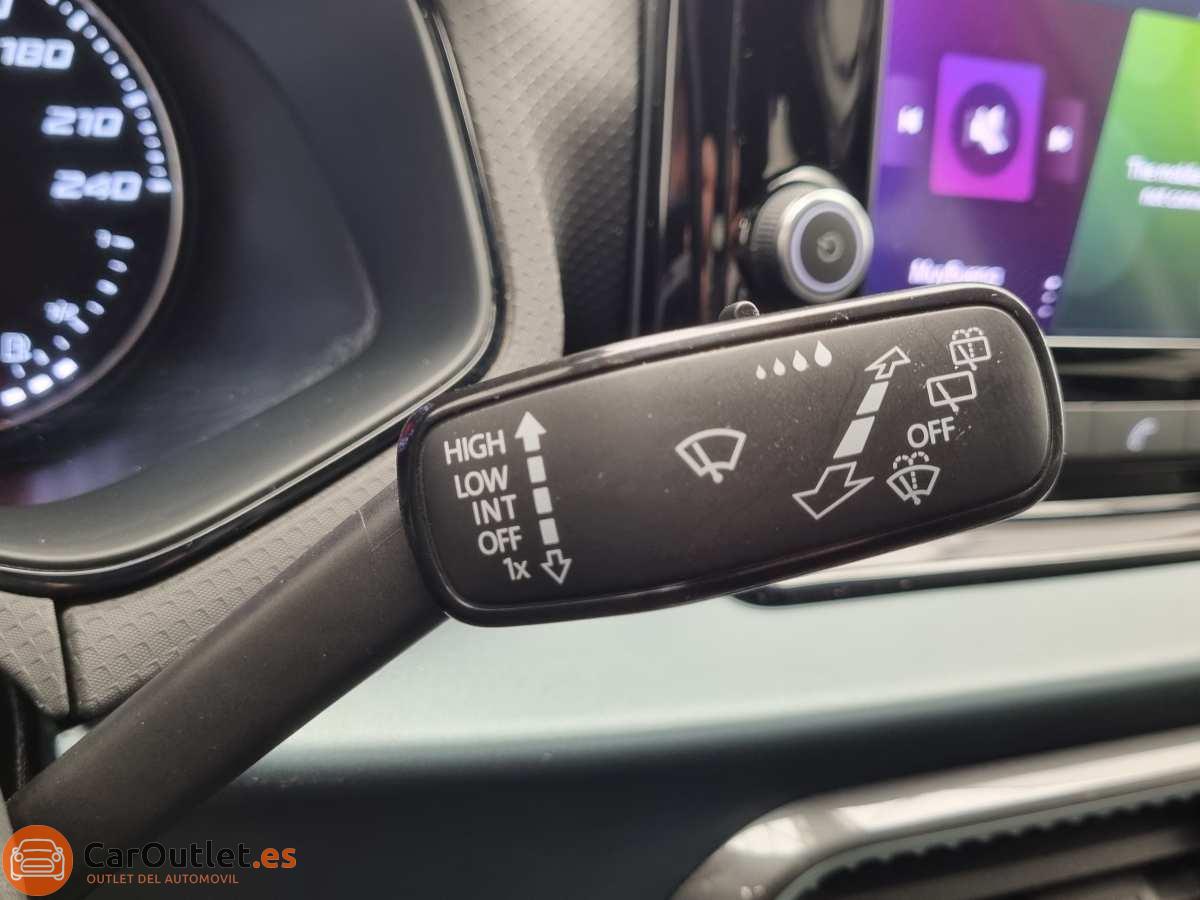 24 - Seat Arona 2023