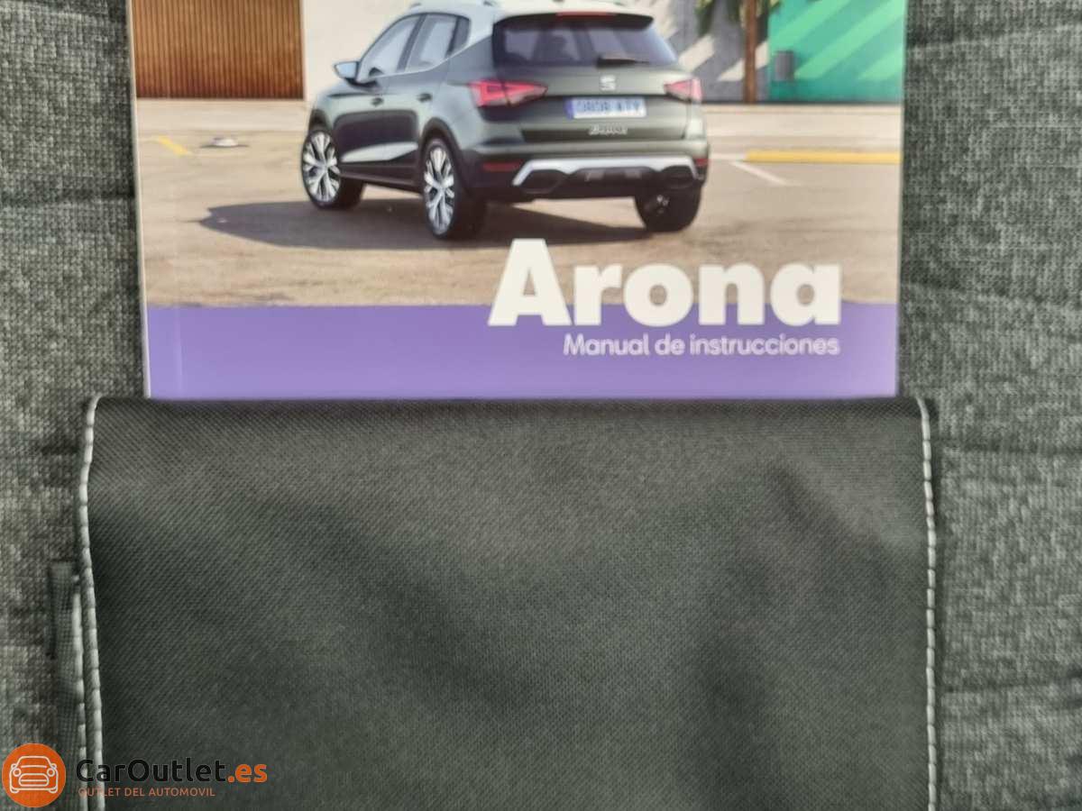 33 - Seat Arona 2023