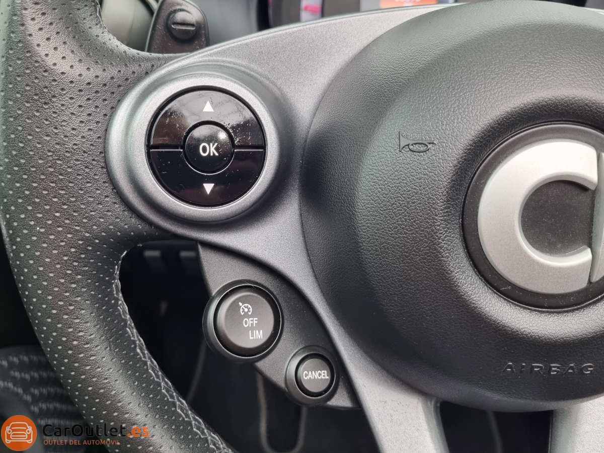 24 - Smart Fortwo 2018 - AUTO - CABRIO