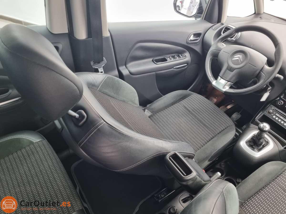 17 - Citroen C3 Picasso 2011