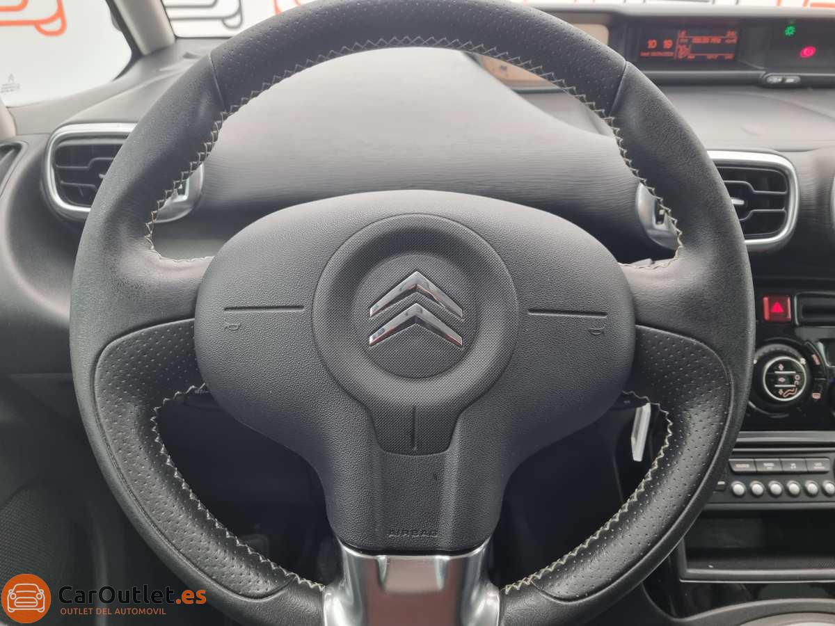 19 - Citroen C3 Picasso 2011
