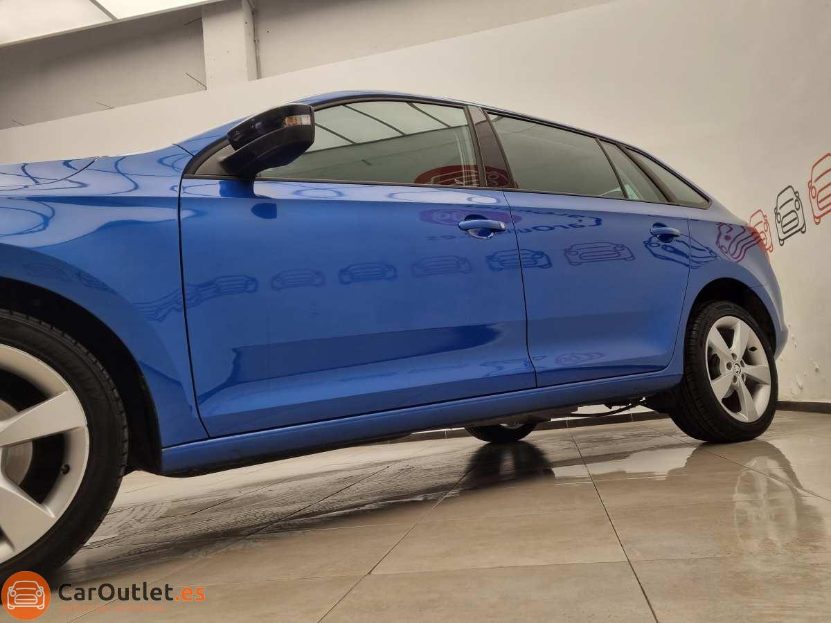 4 - Skoda Rapid 2017 - AUTO