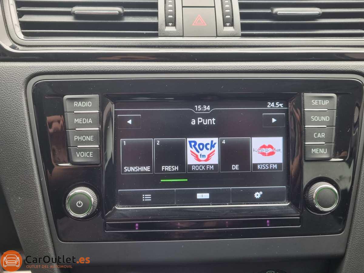 25 - Skoda Rapid 2017 - AUTO