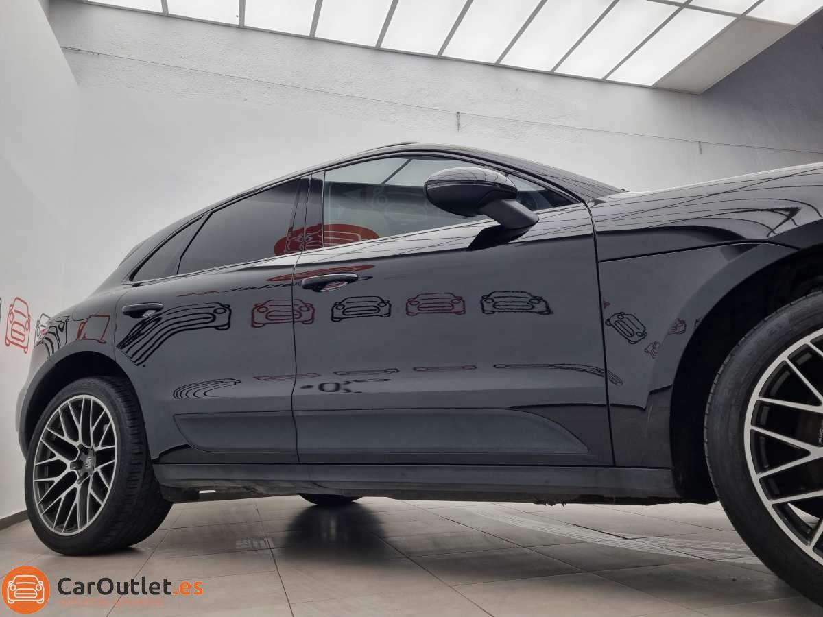2 - Porsche Macan 2019 - AUTO