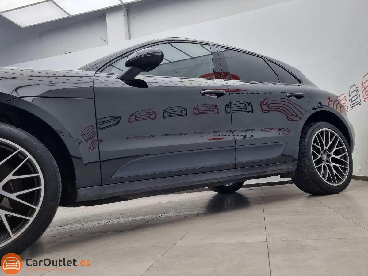 3 - Porsche Macan 2019 - AUTO