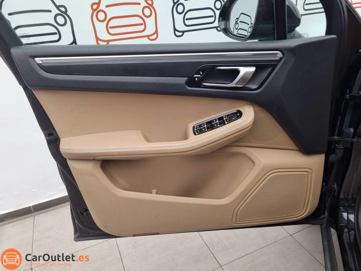 14 - Porsche Macan 2019 - AUTO