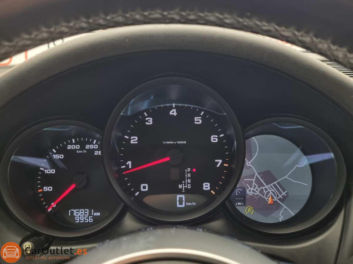 22 - Porsche Macan 2019 - AUTO