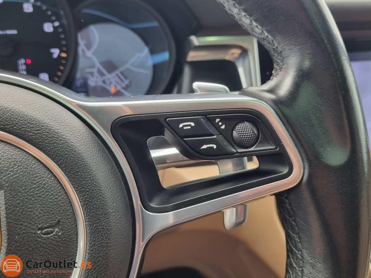 23 - Porsche Macan 2019 - AUTO
