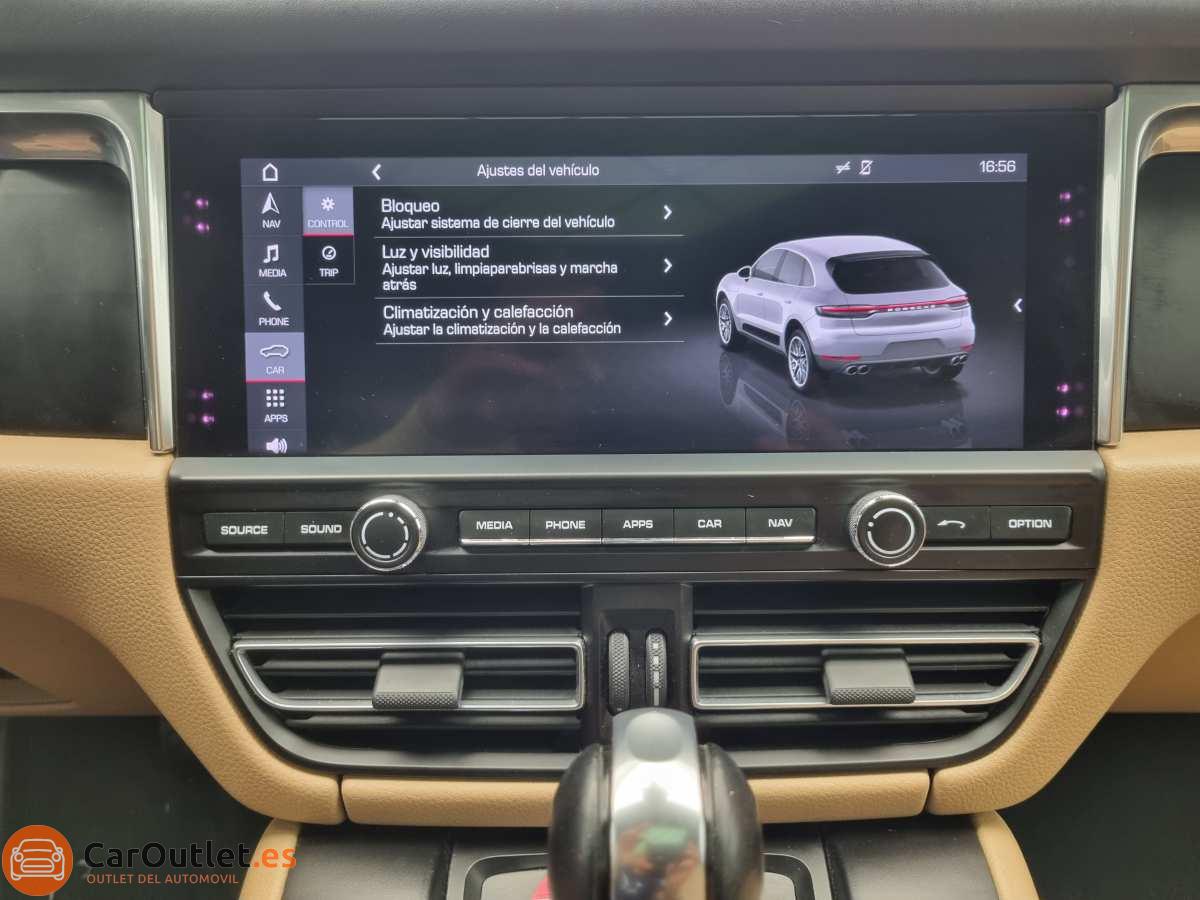 31 - Porsche Macan 2019 - AUTO