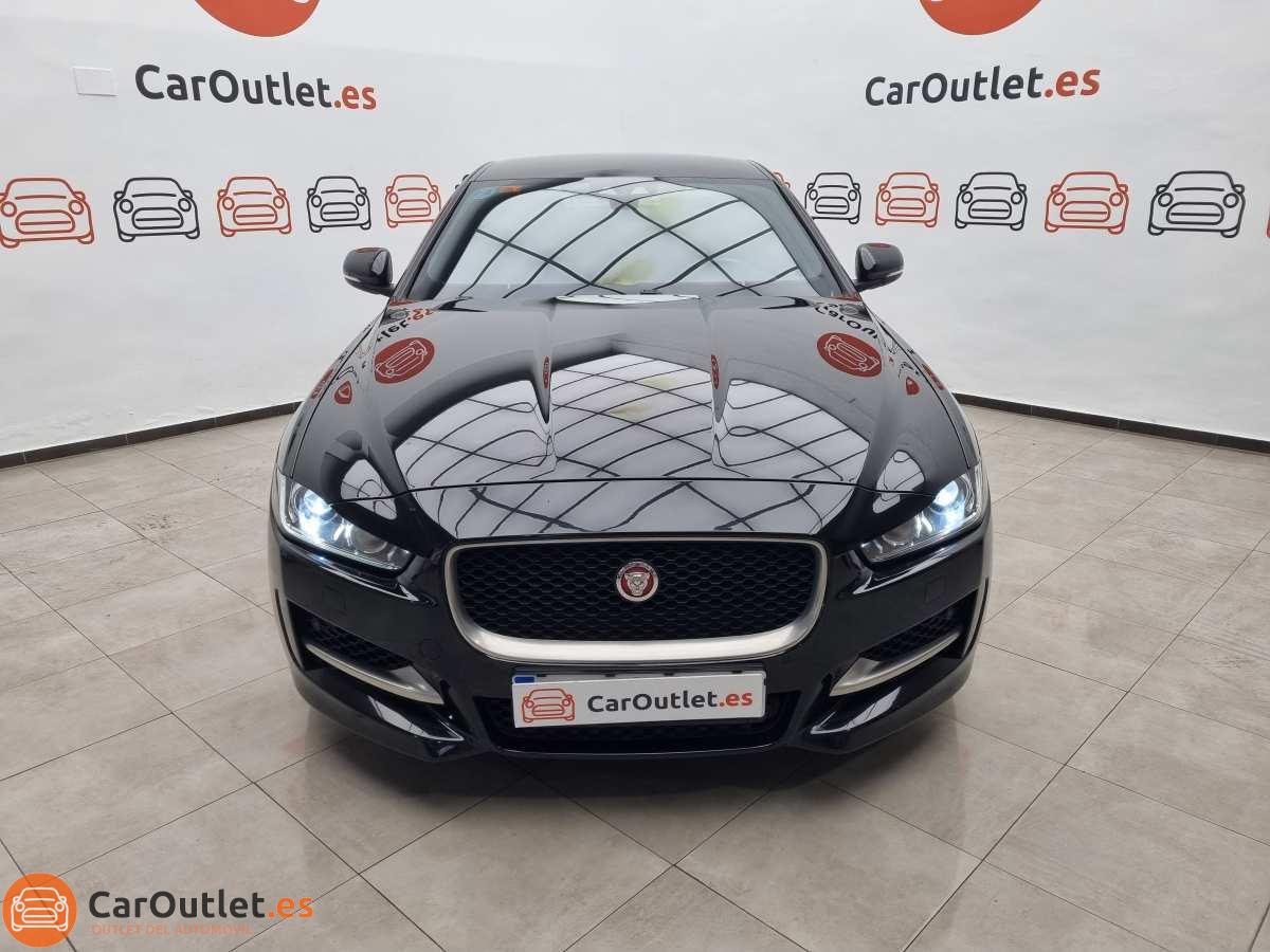 1 - Jaguar XE 2018 - AUTO