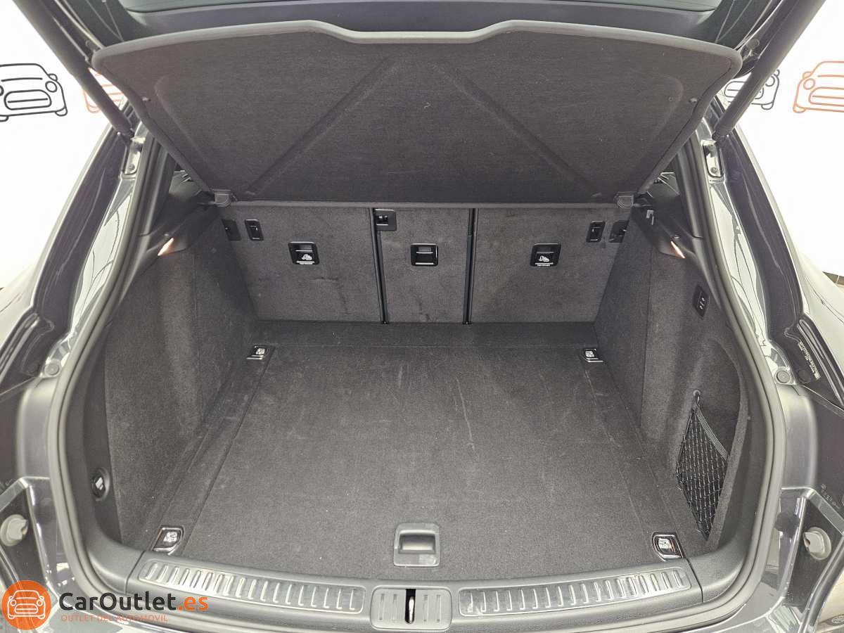 14 - Porsche Macan 2021 - AUTO