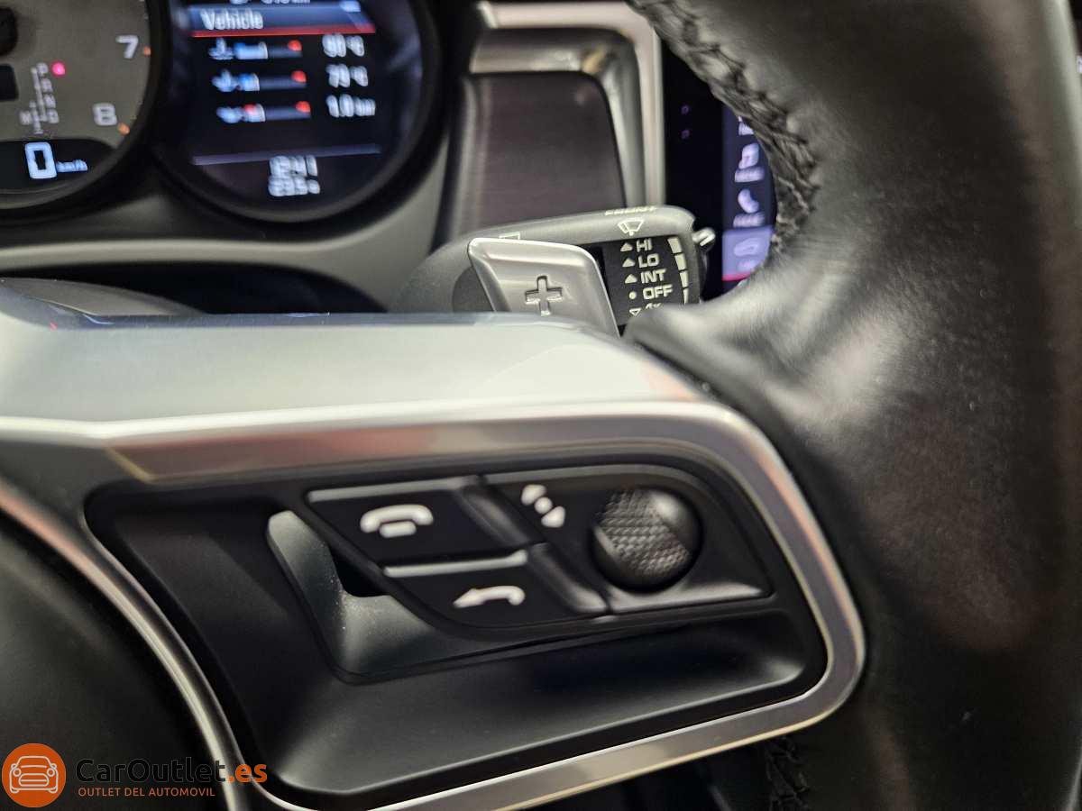 37 - Porsche Macan 2021 - AUTO