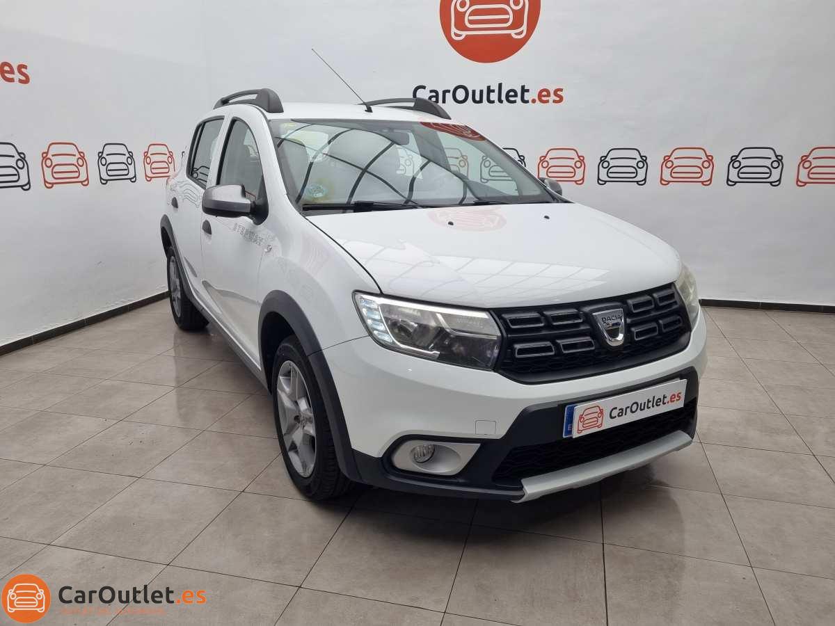 2 - Dacia Sandero 2016