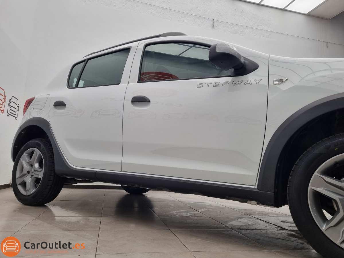 3 - Dacia Sandero 2016