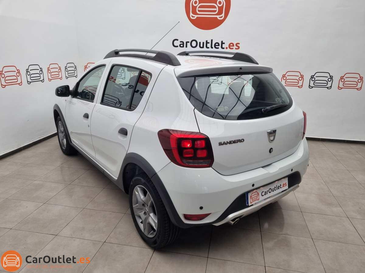 10 - Dacia Sandero 2016