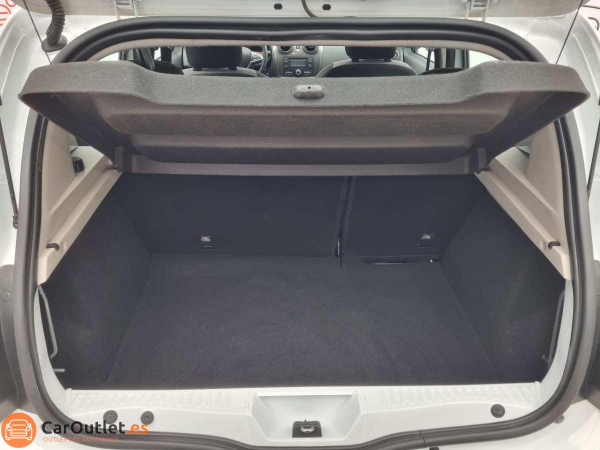 11 - Dacia Sandero 2016