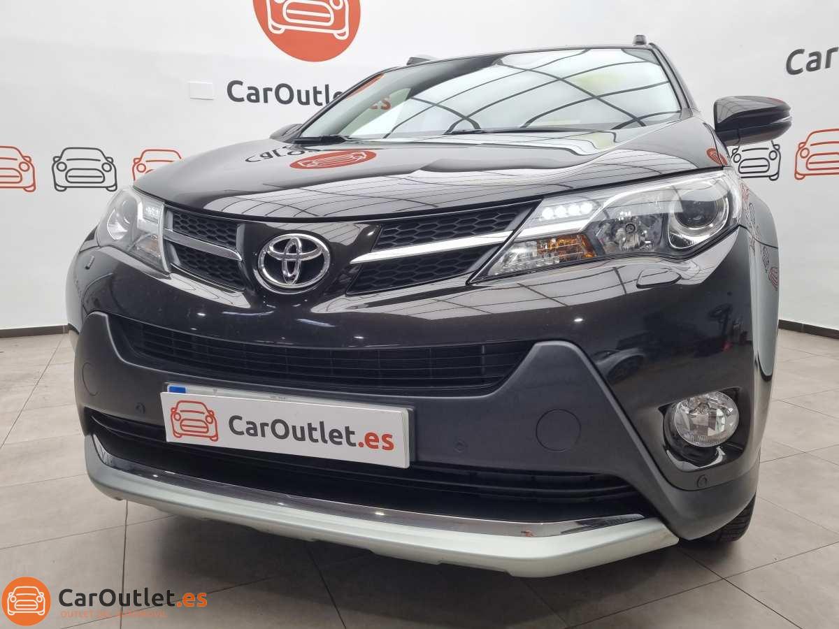 5 - Toyota RAV4 2015 - AUTO