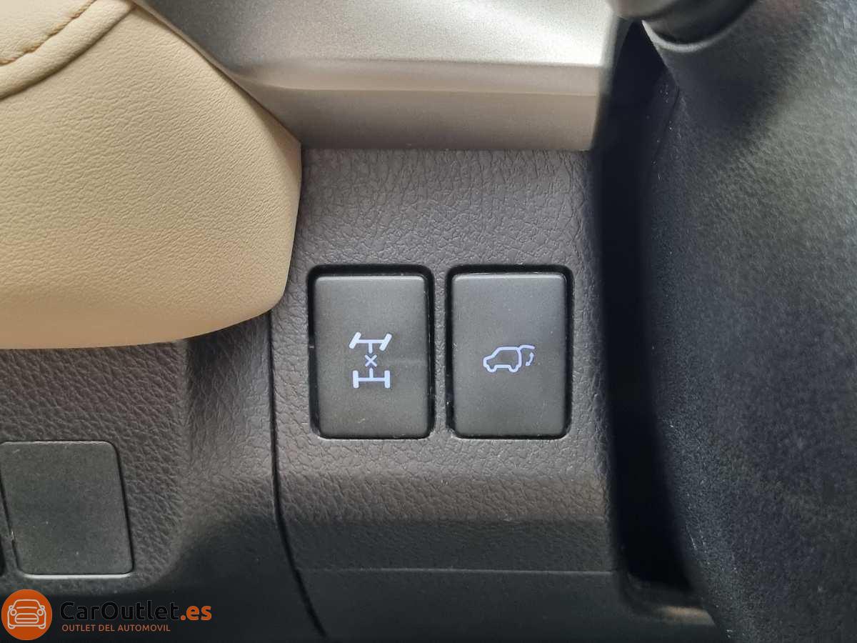 27 - Toyota RAV4 2015 - AUTO