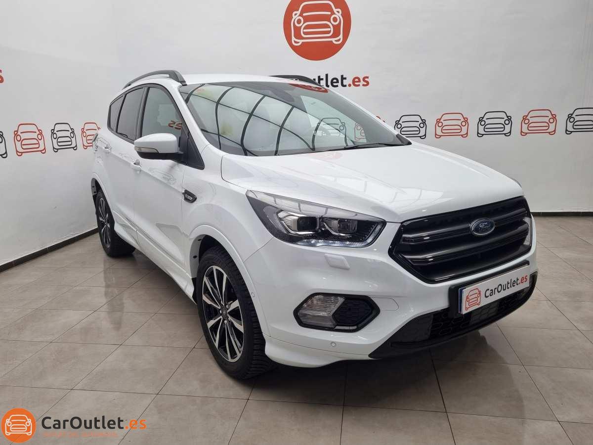 2 - Ford Kuga 2019 - AUTO