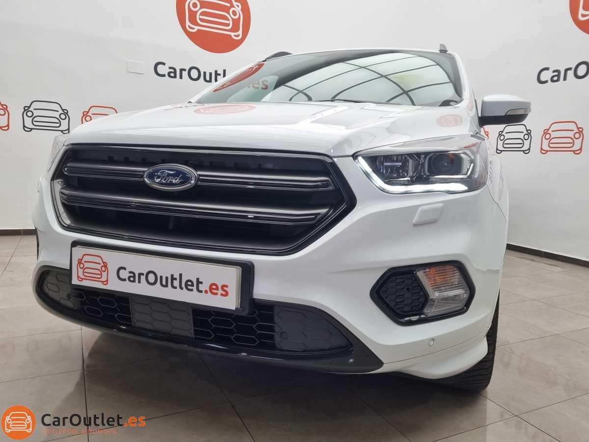 5 - Ford Kuga 2019 - AUTO